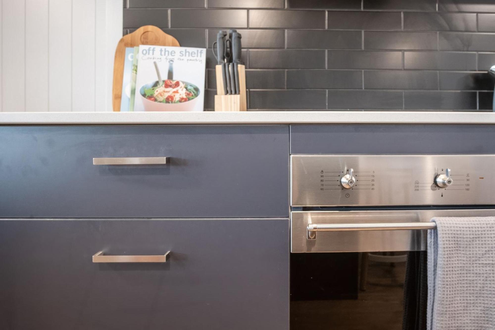 Modern Pet-friendly Townhouse Mudjimba